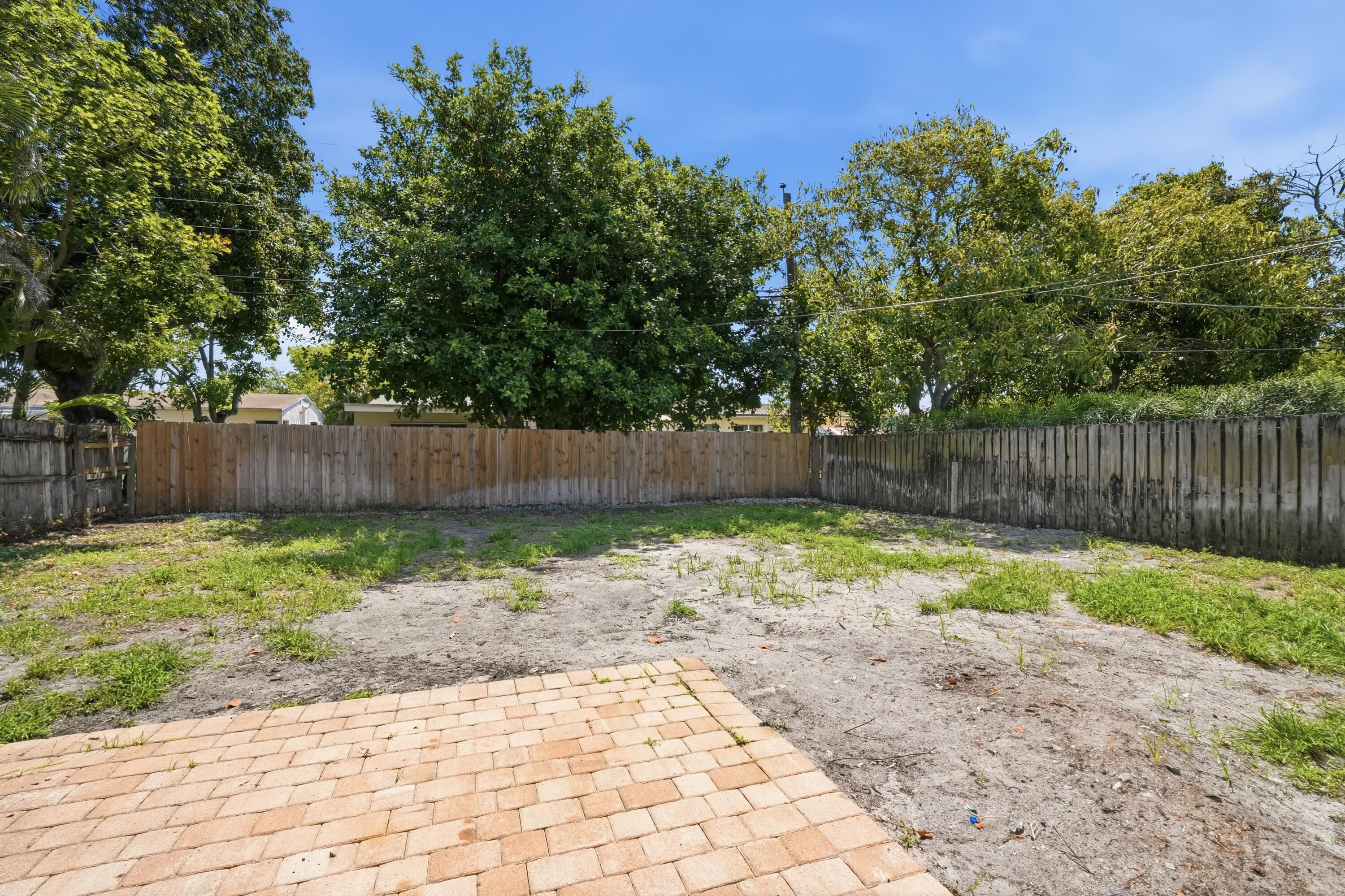 NORTH ANDREWS TERRACE - Residential
