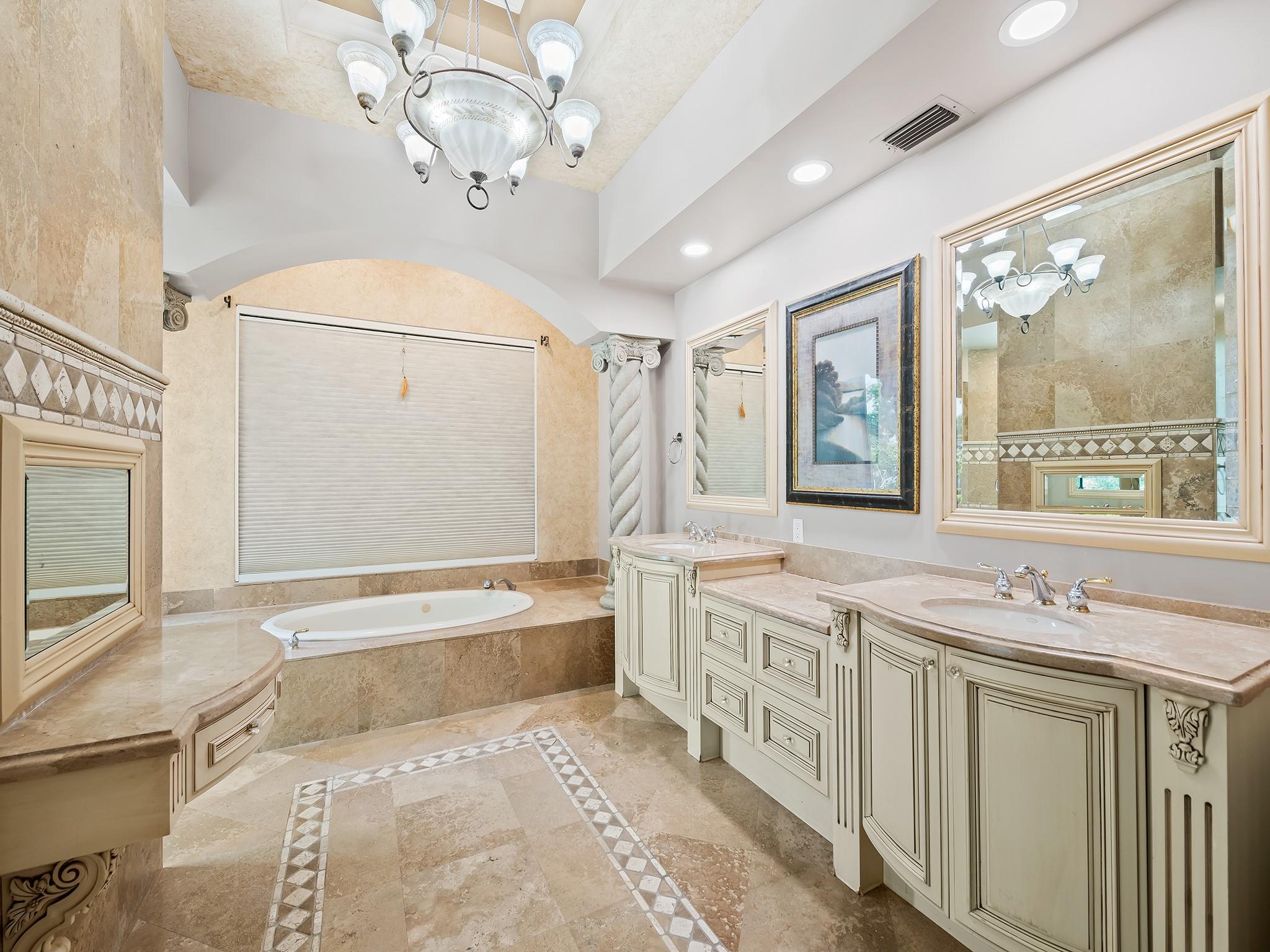 LIGHTHOUSE POINT 3RD SEC - Residential