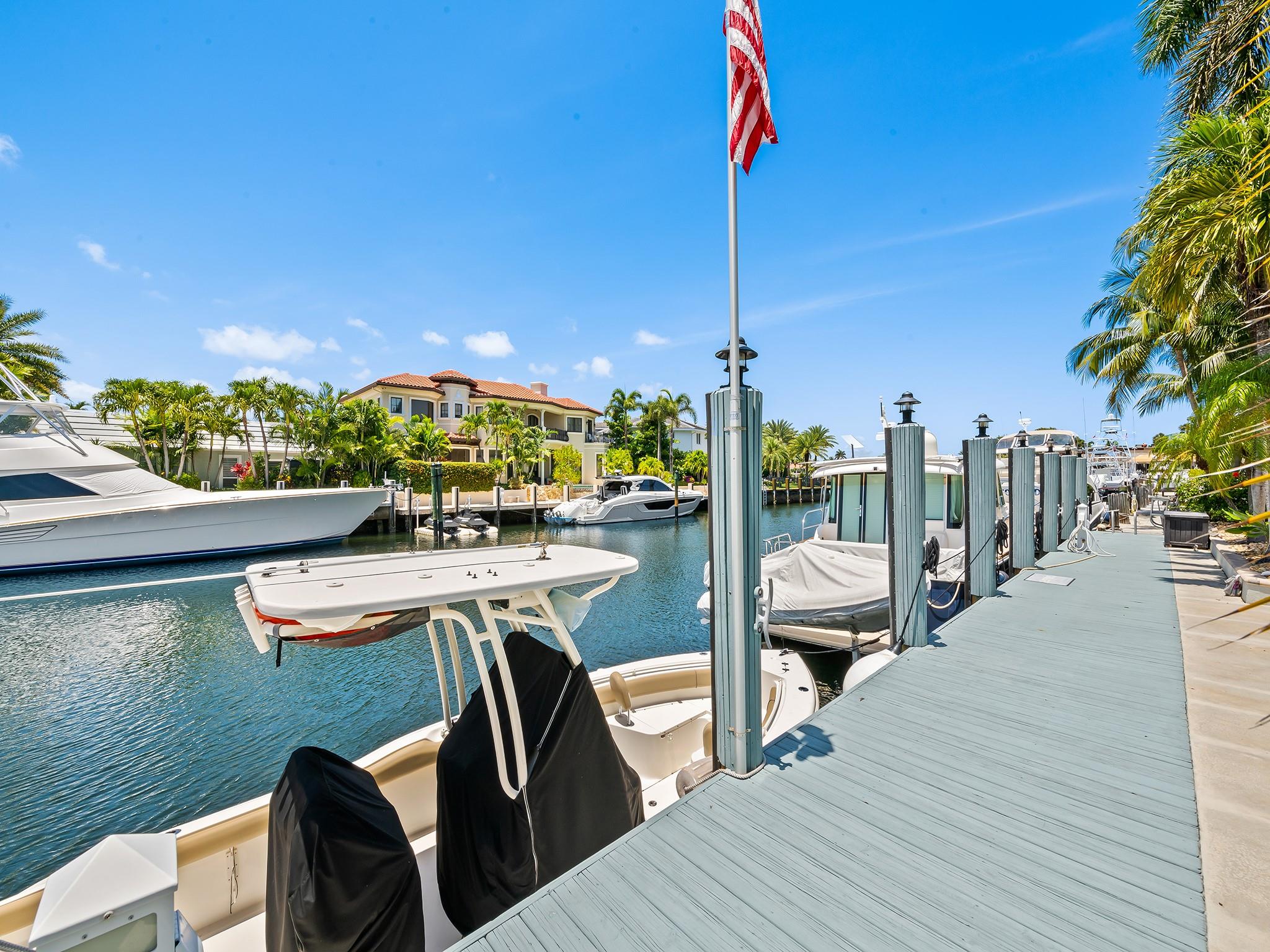 LIGHTHOUSE POINT 3RD SEC - Residential