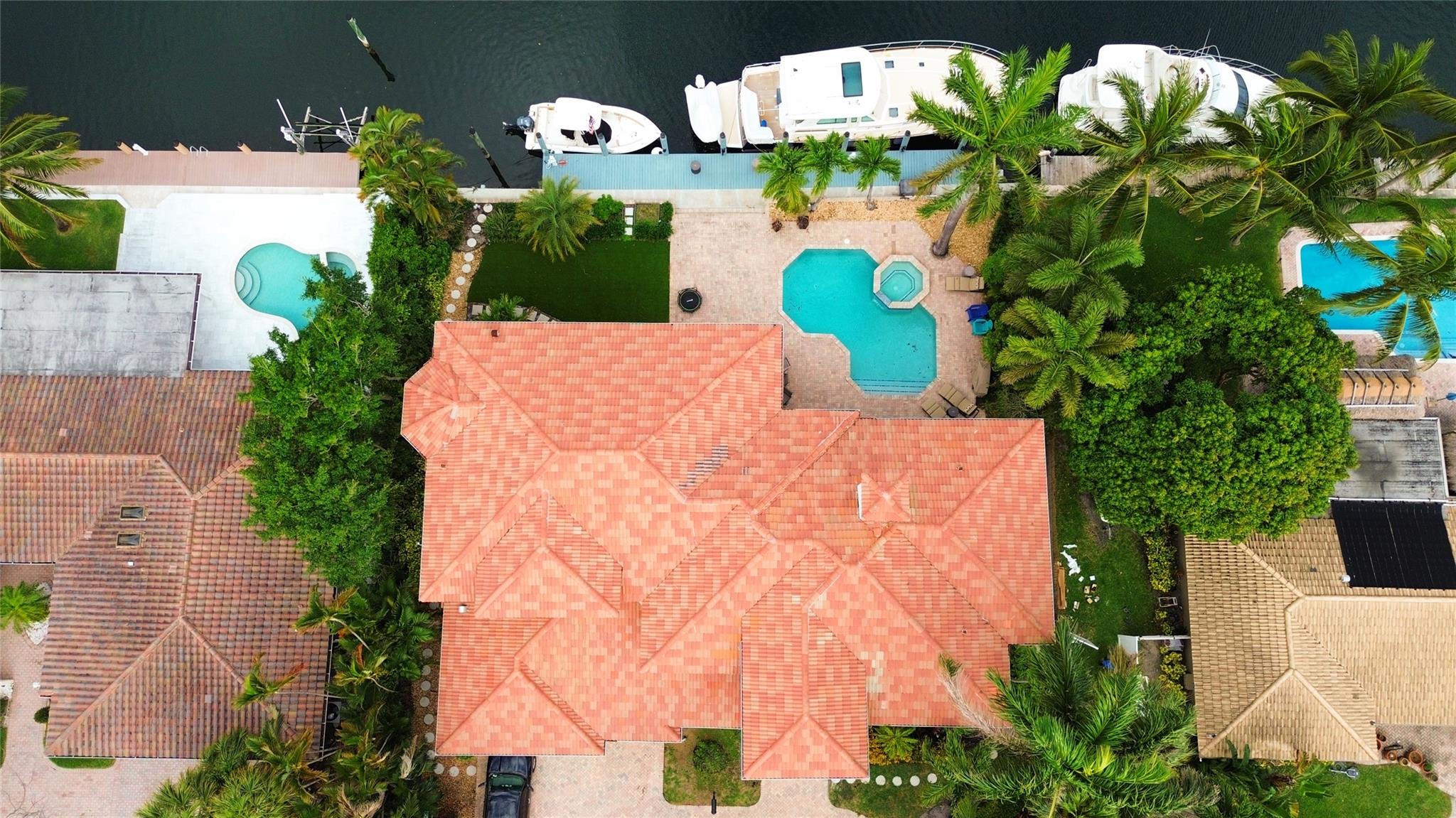 LIGHTHOUSE POINT 3RD SEC - Residential