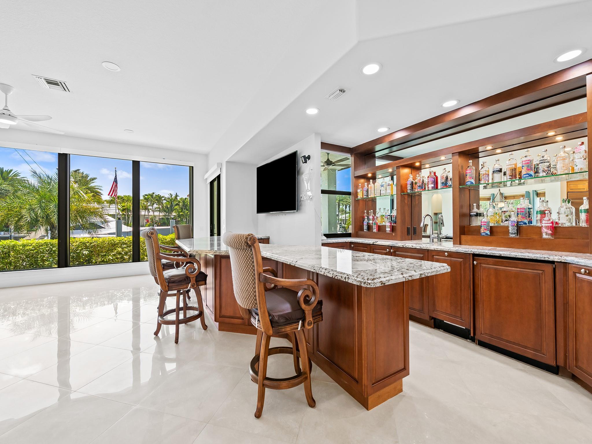 LIGHTHOUSE POINT 3RD SEC - Residential