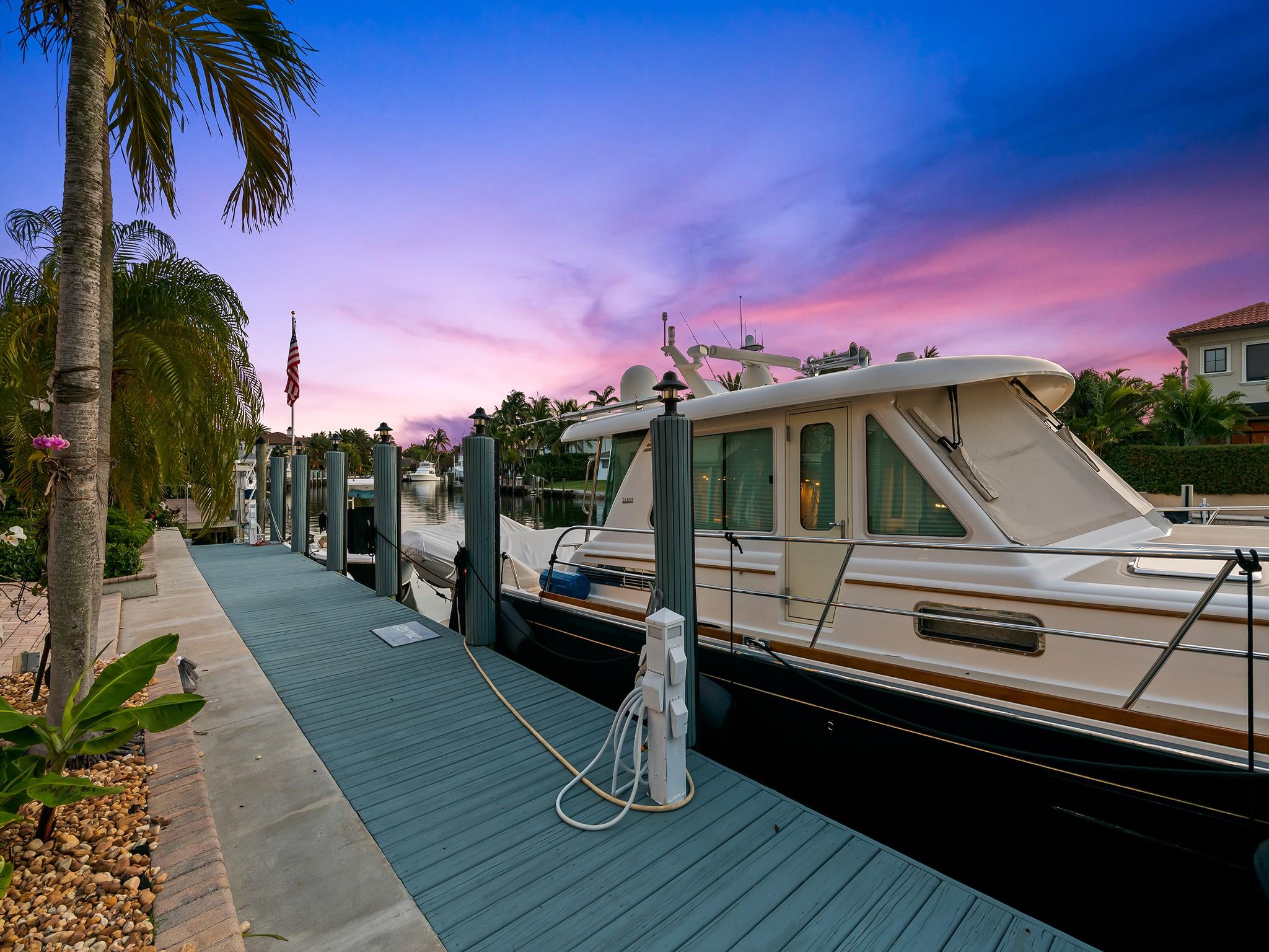 LIGHTHOUSE POINT 3RD SEC - Residential