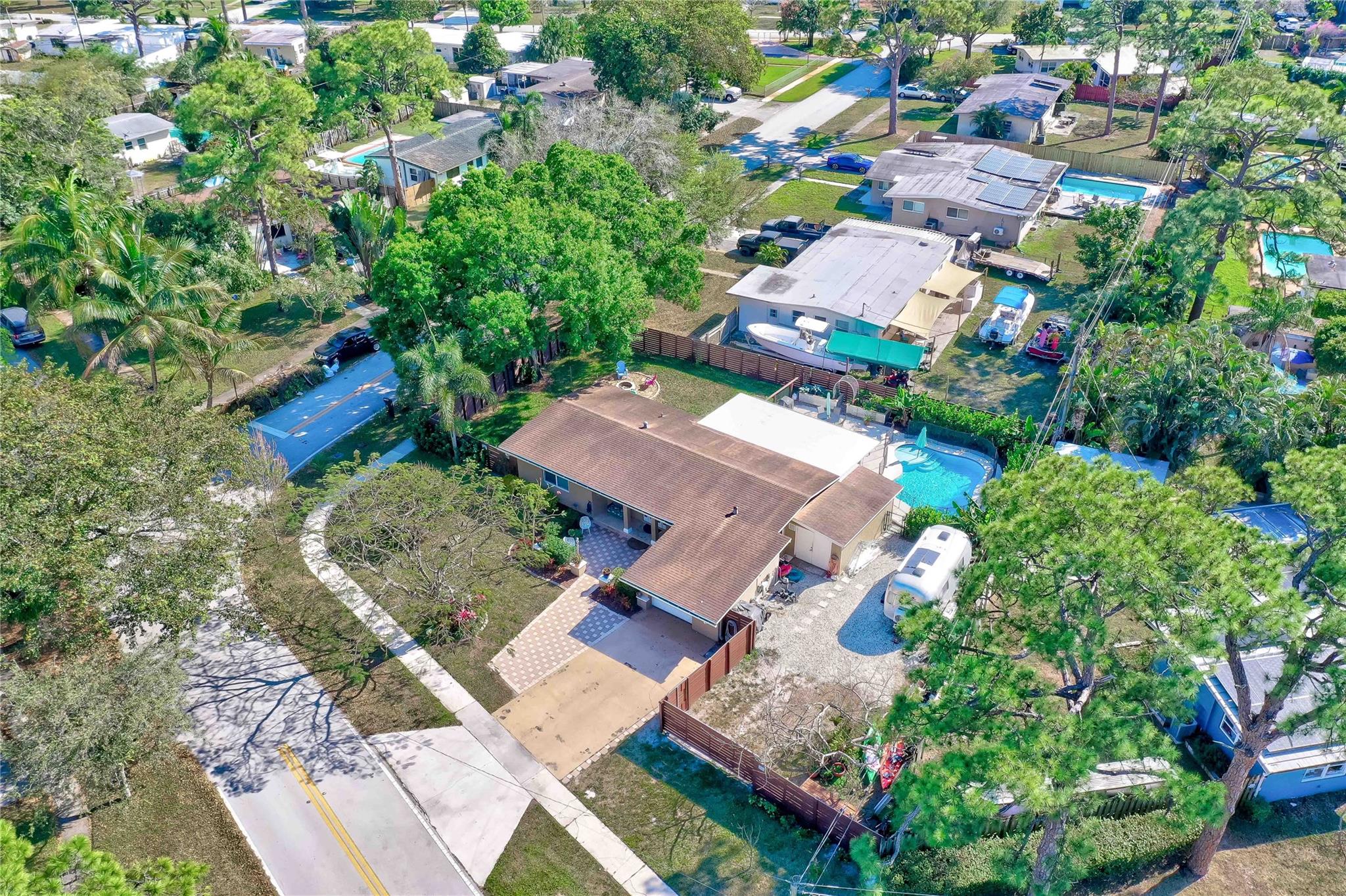 1005 SW 44th Ave