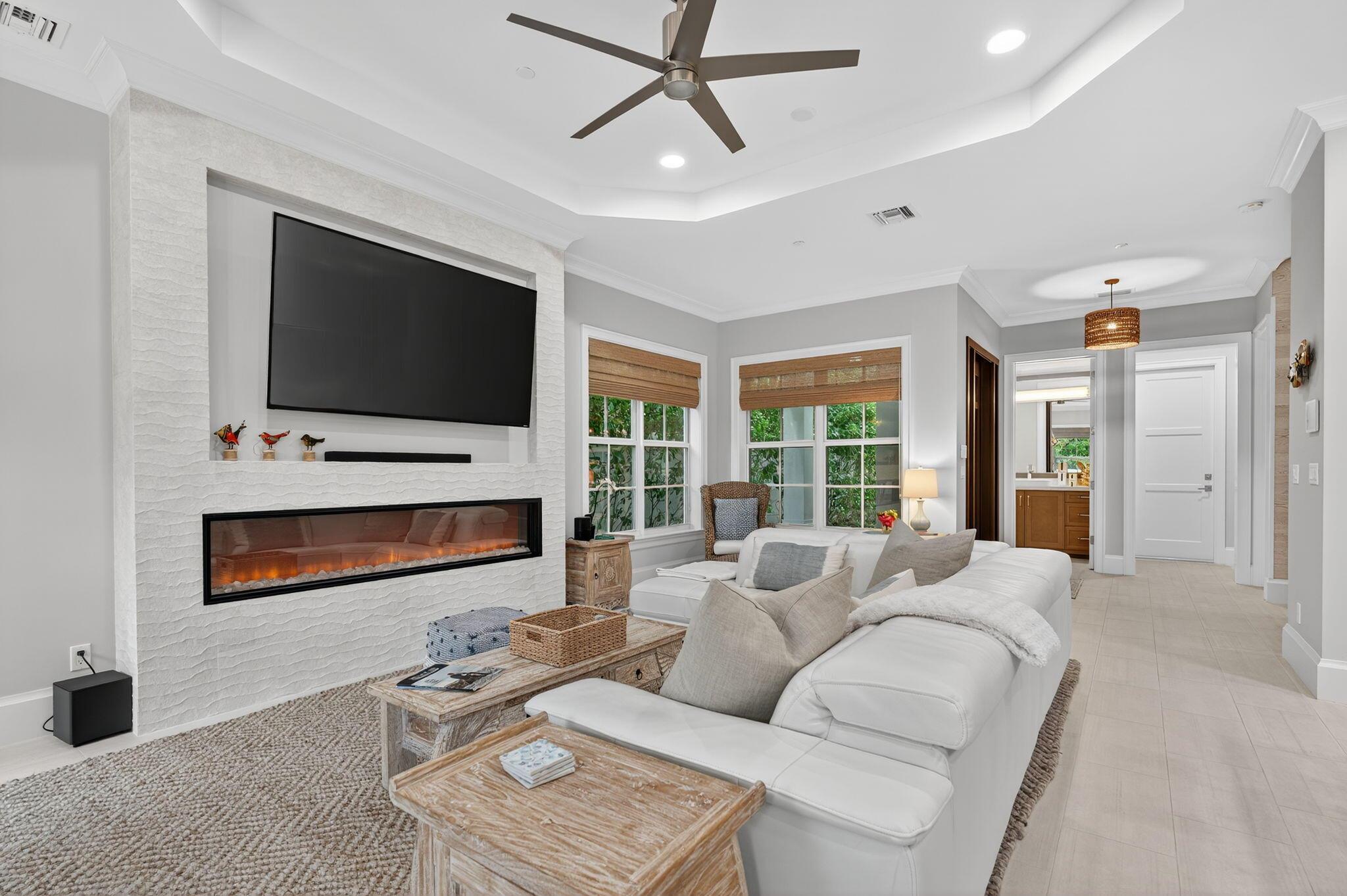 OCEANSIDE TOWNHOMES - Residential