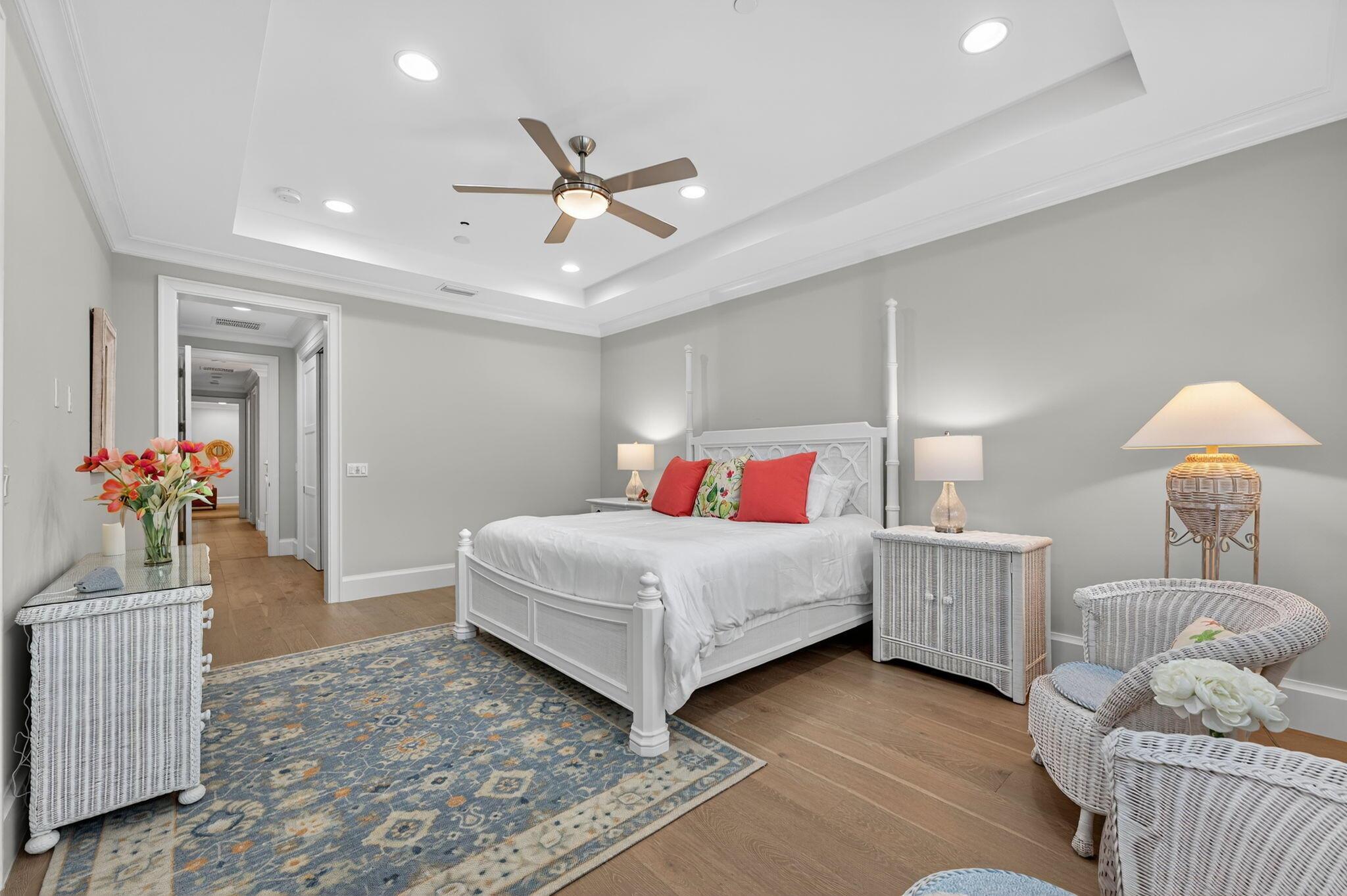 OCEANSIDE TOWNHOMES - Residential