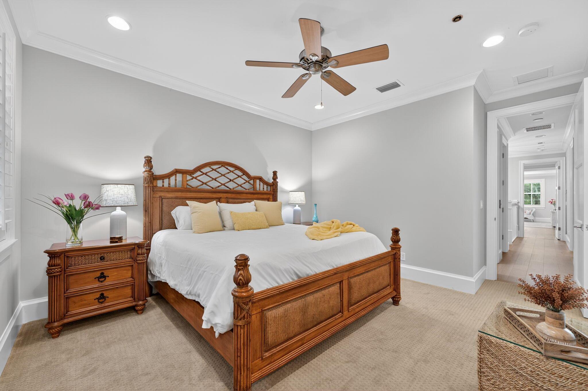 OCEANSIDE TOWNHOMES - Residential