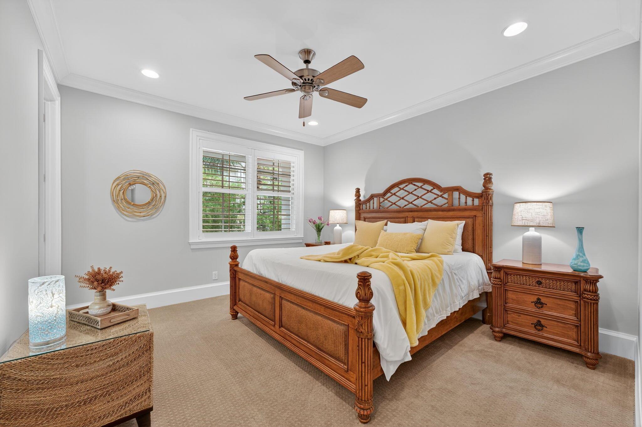 OCEANSIDE TOWNHOMES - Residential