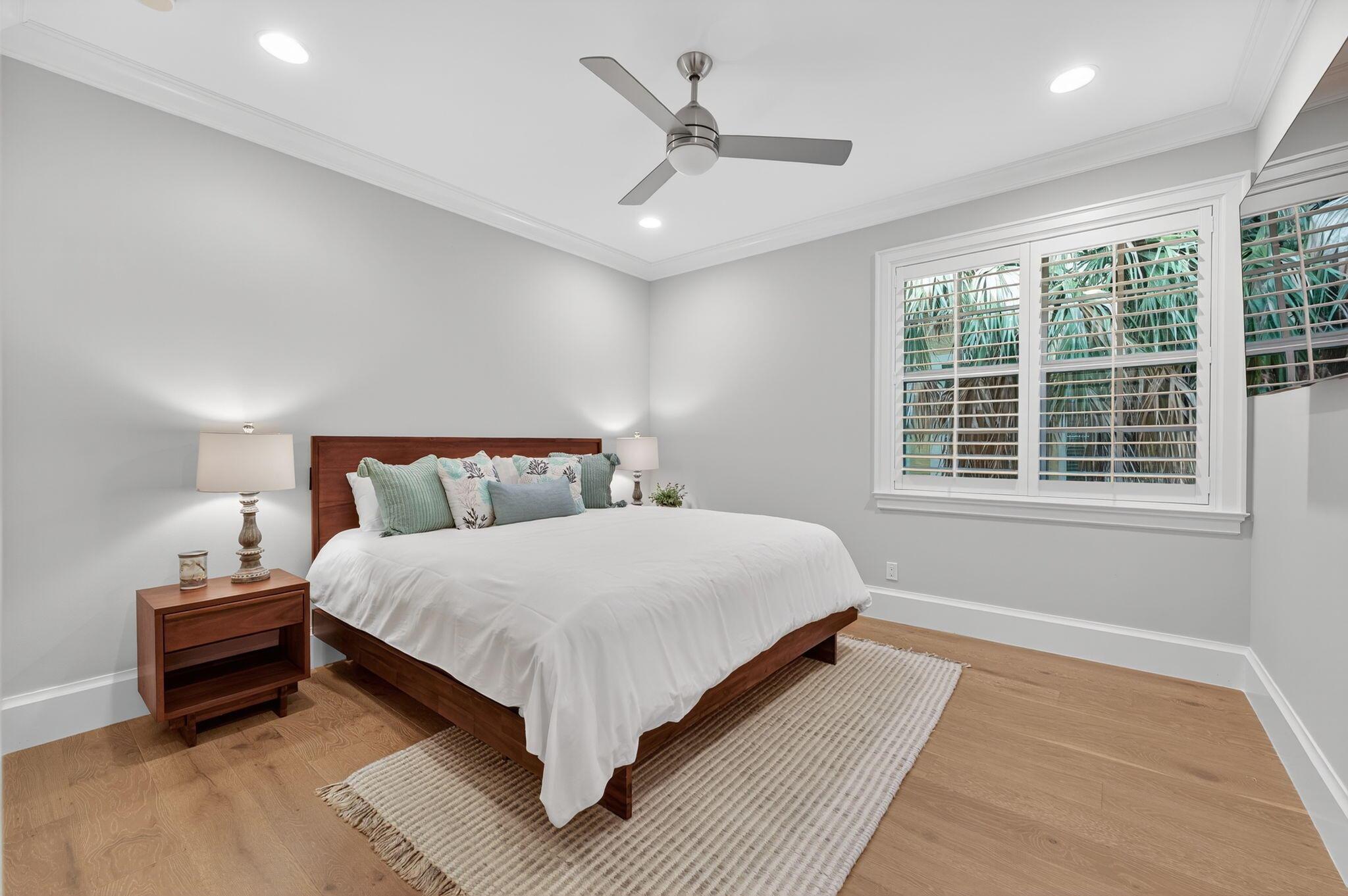 OCEANSIDE TOWNHOMES - Residential