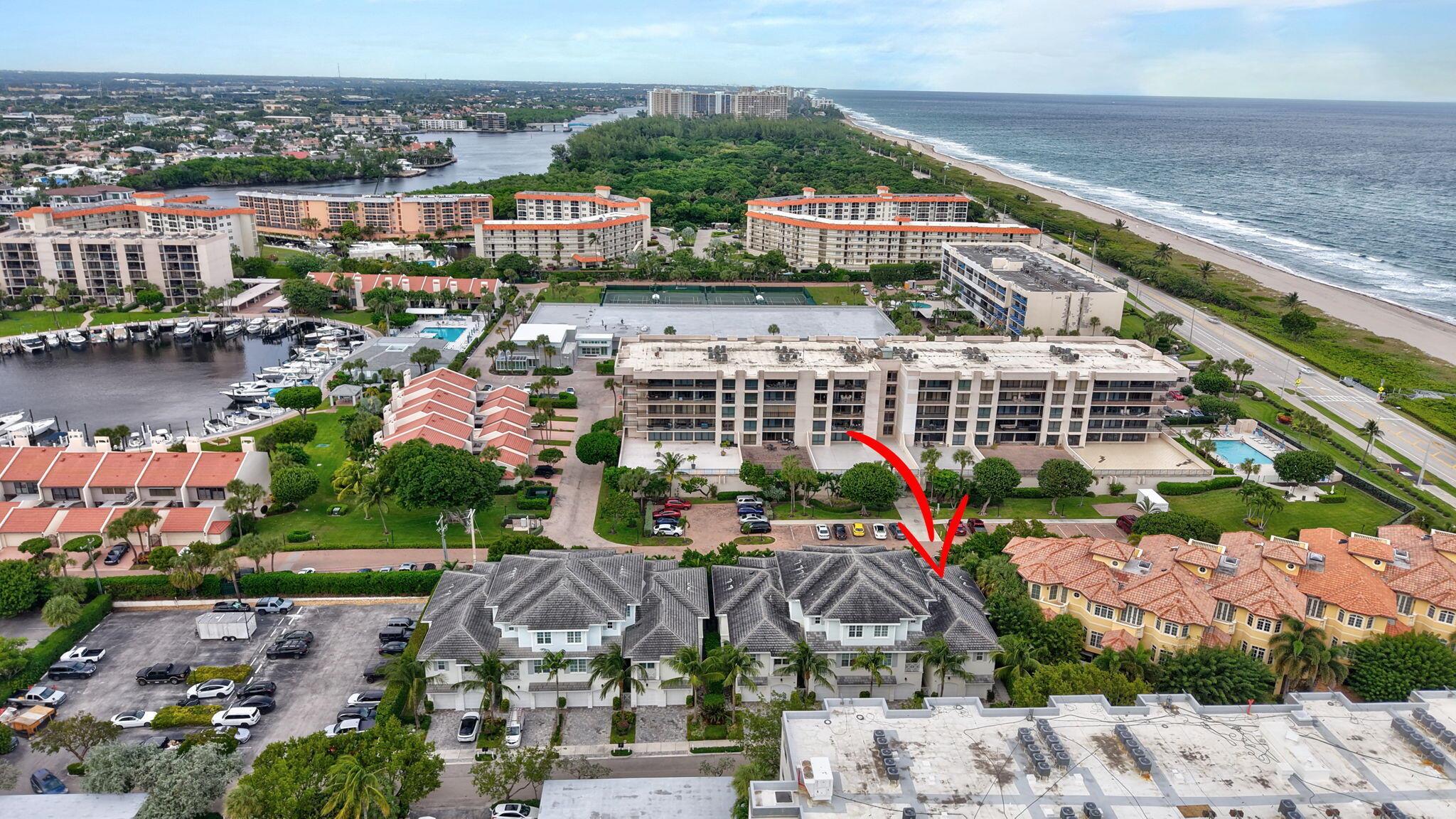 OCEANSIDE TOWNHOMES - Residential