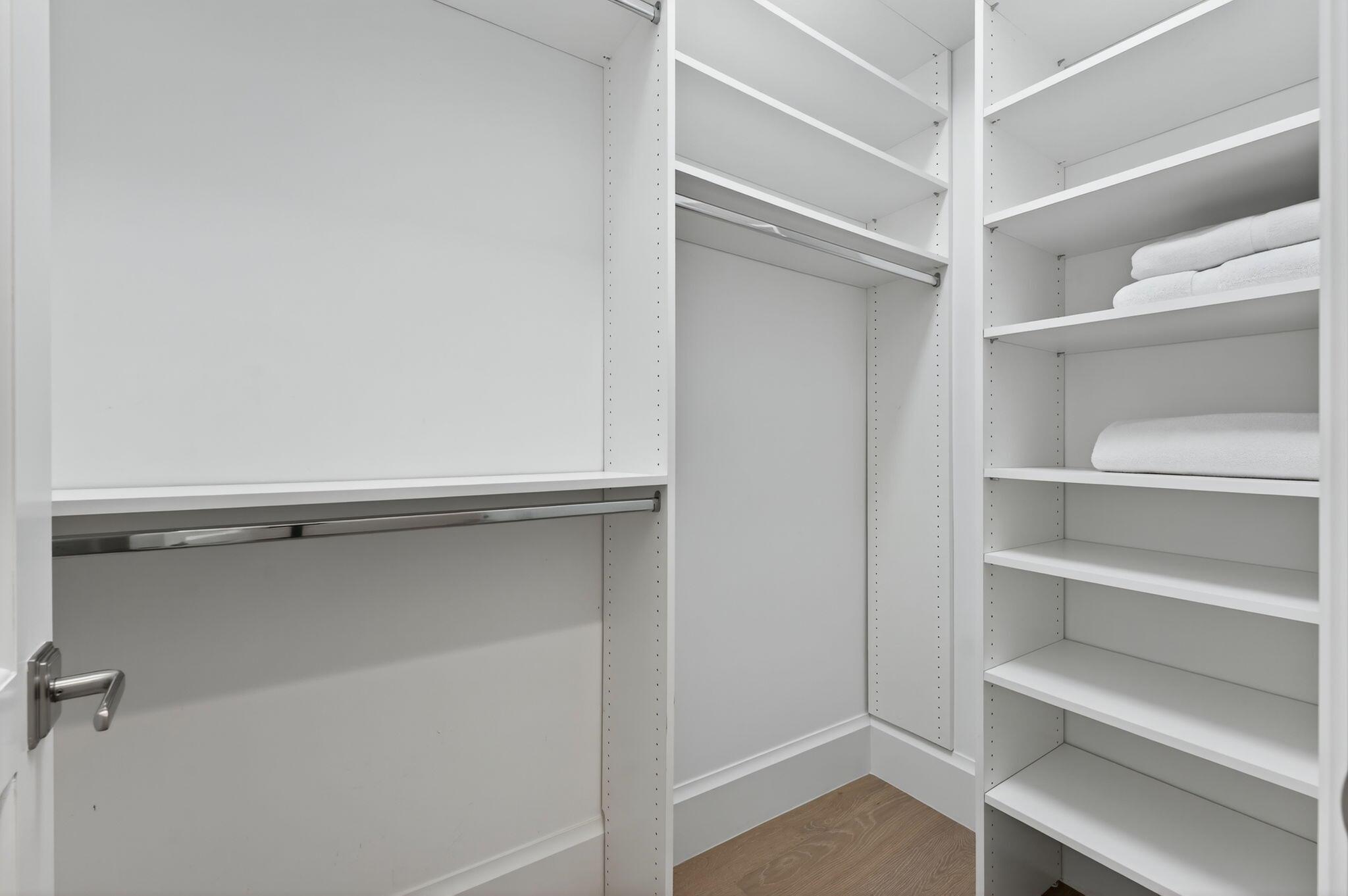 OCEANSIDE TOWNHOMES - Residential