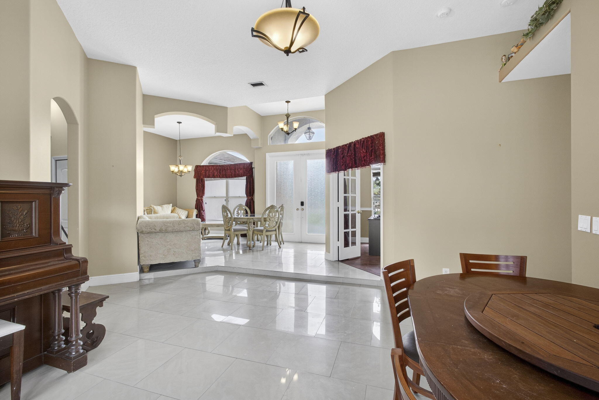 ACREAGE - Residential Lease