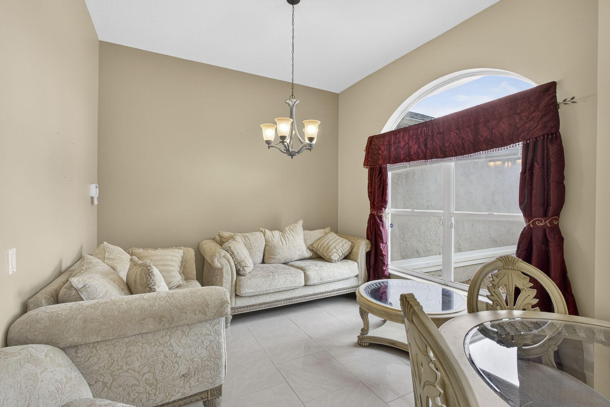 ACREAGE - Residential Lease