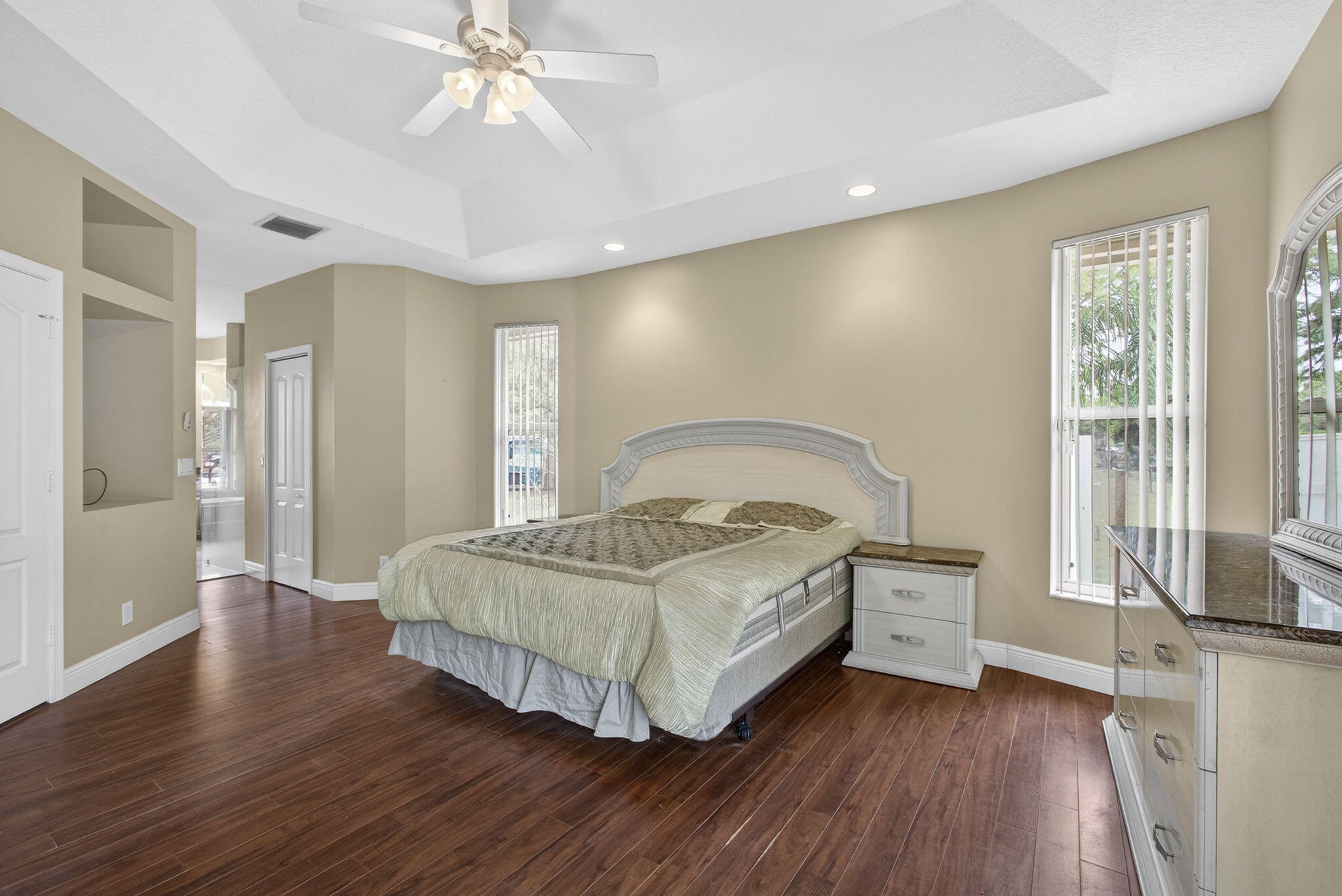 ACREAGE - Residential Lease