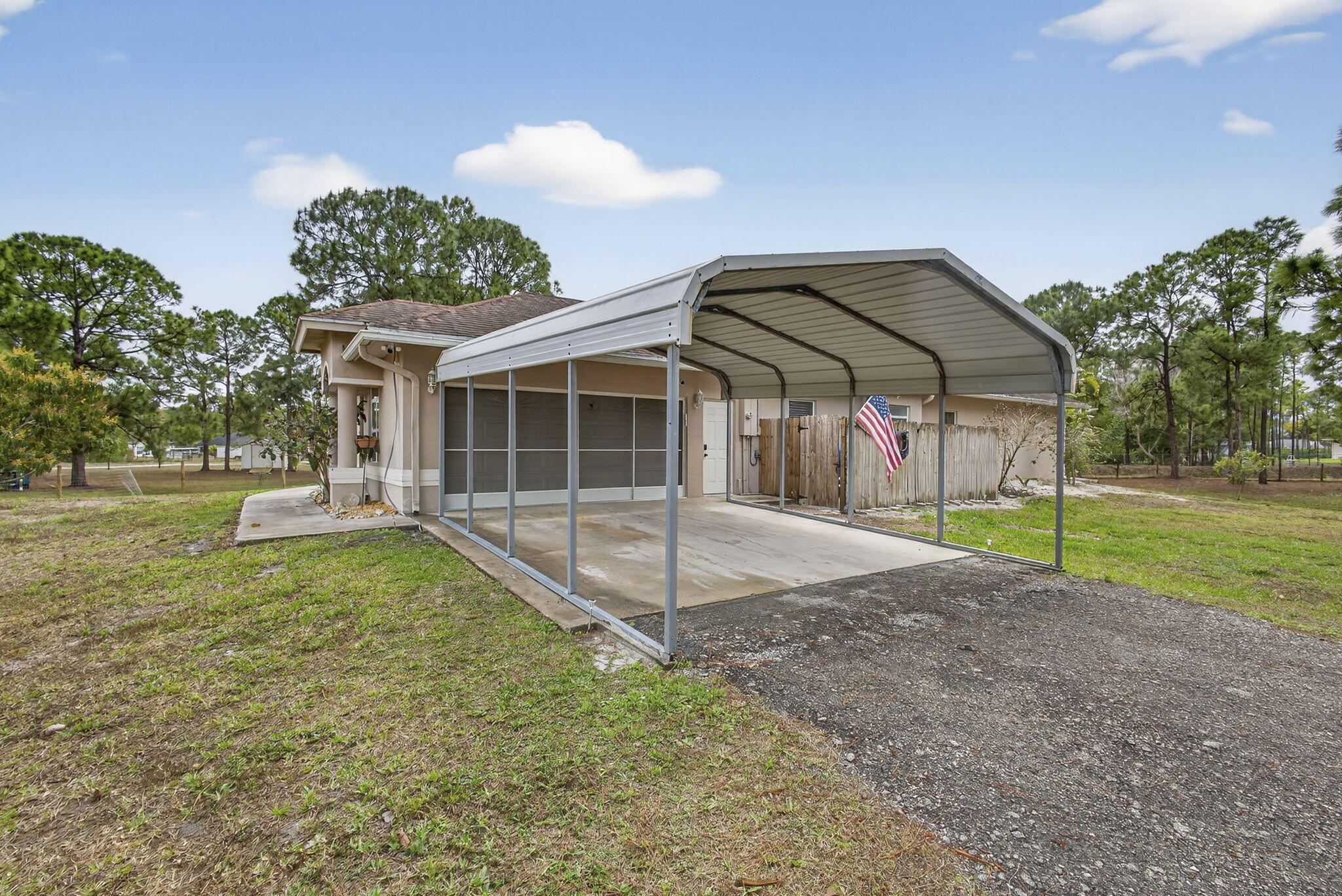 ACREAGE - Residential Lease