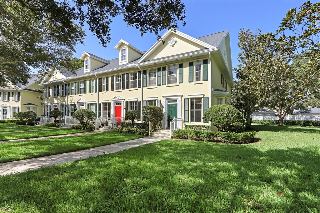 This spacious 3 bedroom, 2 car garage townhome is located in the desirable community of Newhaven at Abacoa close to shopping, dining, & entertainment. Offered as an unfurnished annual rental. Features include open kitchen, end unit with lights of natural light, walk in closets, washer/ dryer, hurricane panels, 2 car garage & more. One small pet considered on a case by case basis with a non-refundable pet fee paid. Cable tv & internet are provided by the HOA.