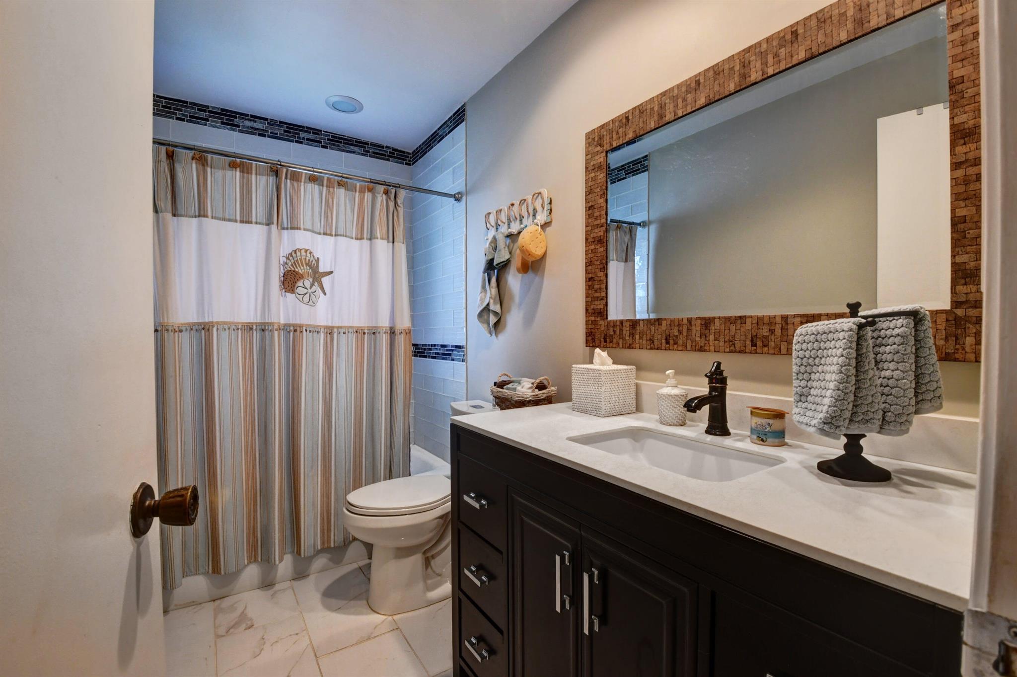 GOLFVIEW HARBOUR 1ST SEC - Residential Lease