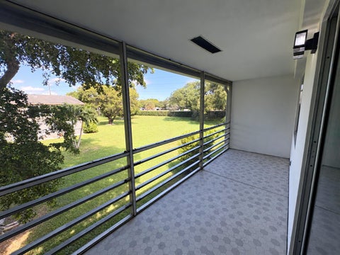 Tiny photo for 186 UPMINSTER I #186, Deerfield Beach, FL 33442 (MLS # B26088986)
