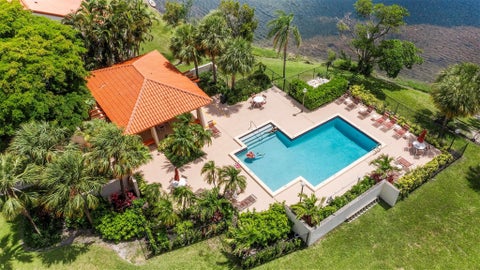 Tiny photo for 405 LIBERTY Court #405, Deerfield Beach, FL 33442 (MLS # B26087820)