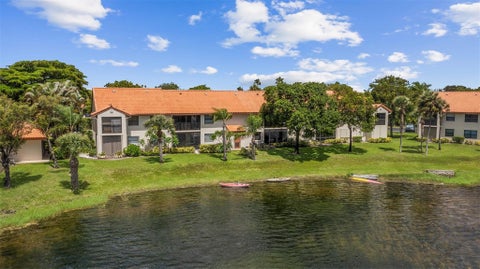 Tiny photo for 405 LIBERTY Court #405, Deerfield Beach, FL 33442 (MLS # B26087820)