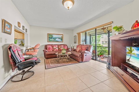 Tiny photo for 405 LIBERTY Court #405, Deerfield Beach, FL 33442 (MLS # B26087820)