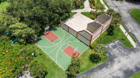 Tiny photo for 405 LIBERTY Court #405, Deerfield Beach, FL 33442 (MLS # B26087820)