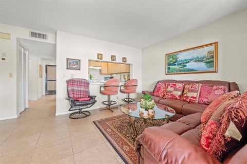 Tiny photo for 405 LIBERTY Court #405, Deerfield Beach, FL 33442 (MLS # B26087820)