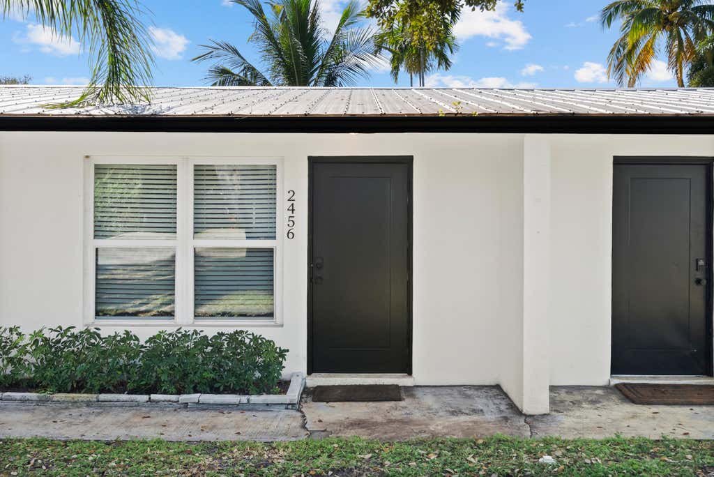 Photo of 2456 SW Hideaway Lane, Stuart, FL 34994 (MLS # B26042633)