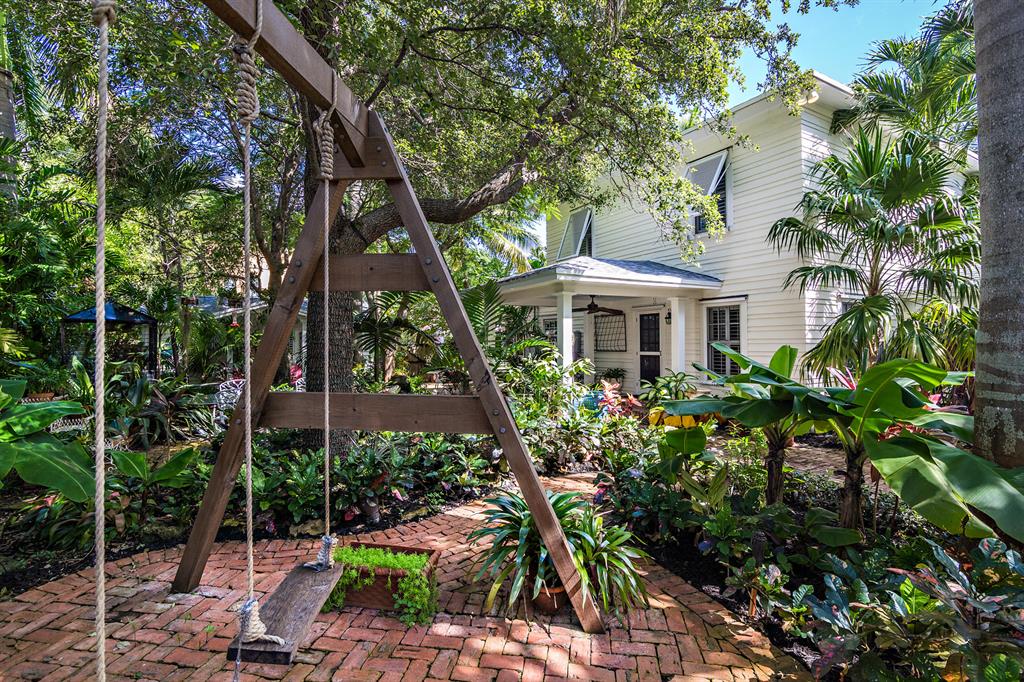 CROTON PARK - Residential