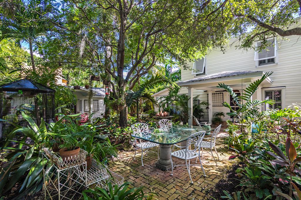 CROTON PARK - Residential