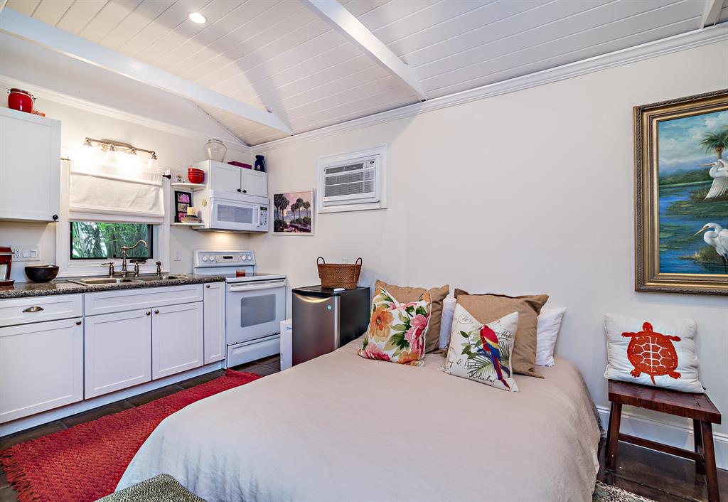 CROTON PARK - Residential