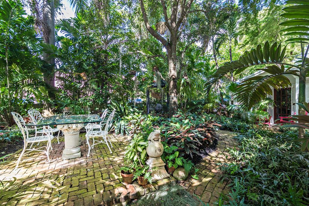 CROTON PARK - Residential