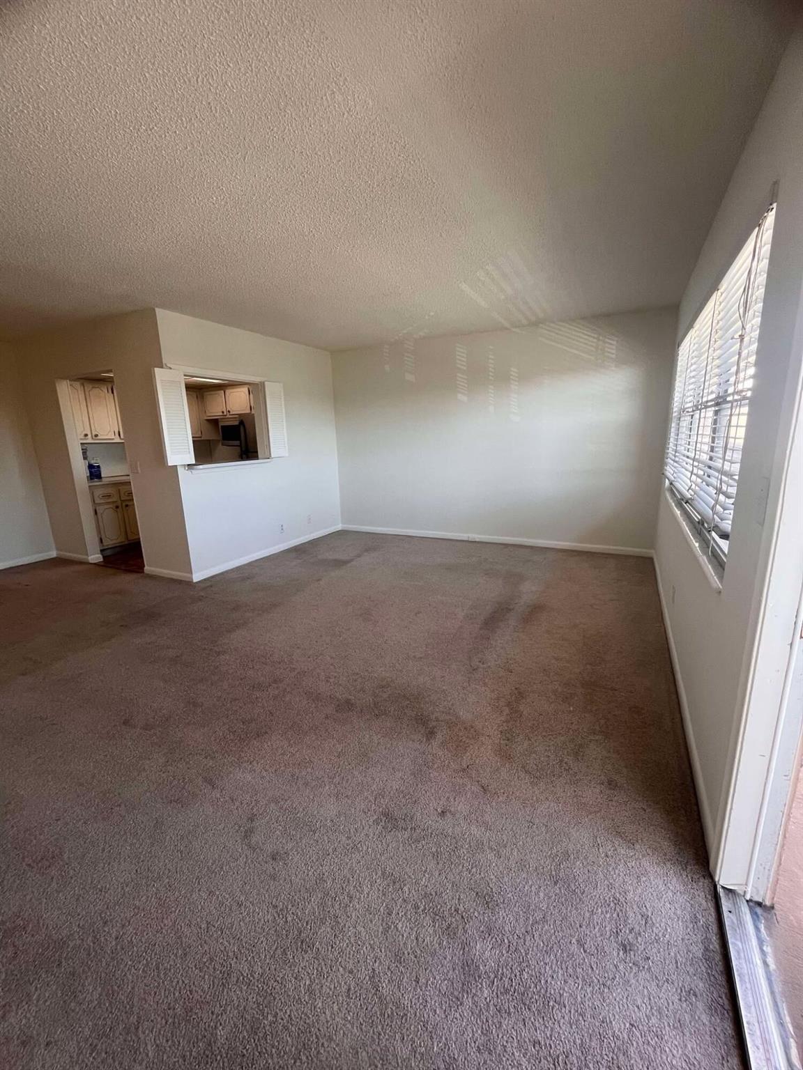 View photos, virtual tours, details... 308 Southampton A 308