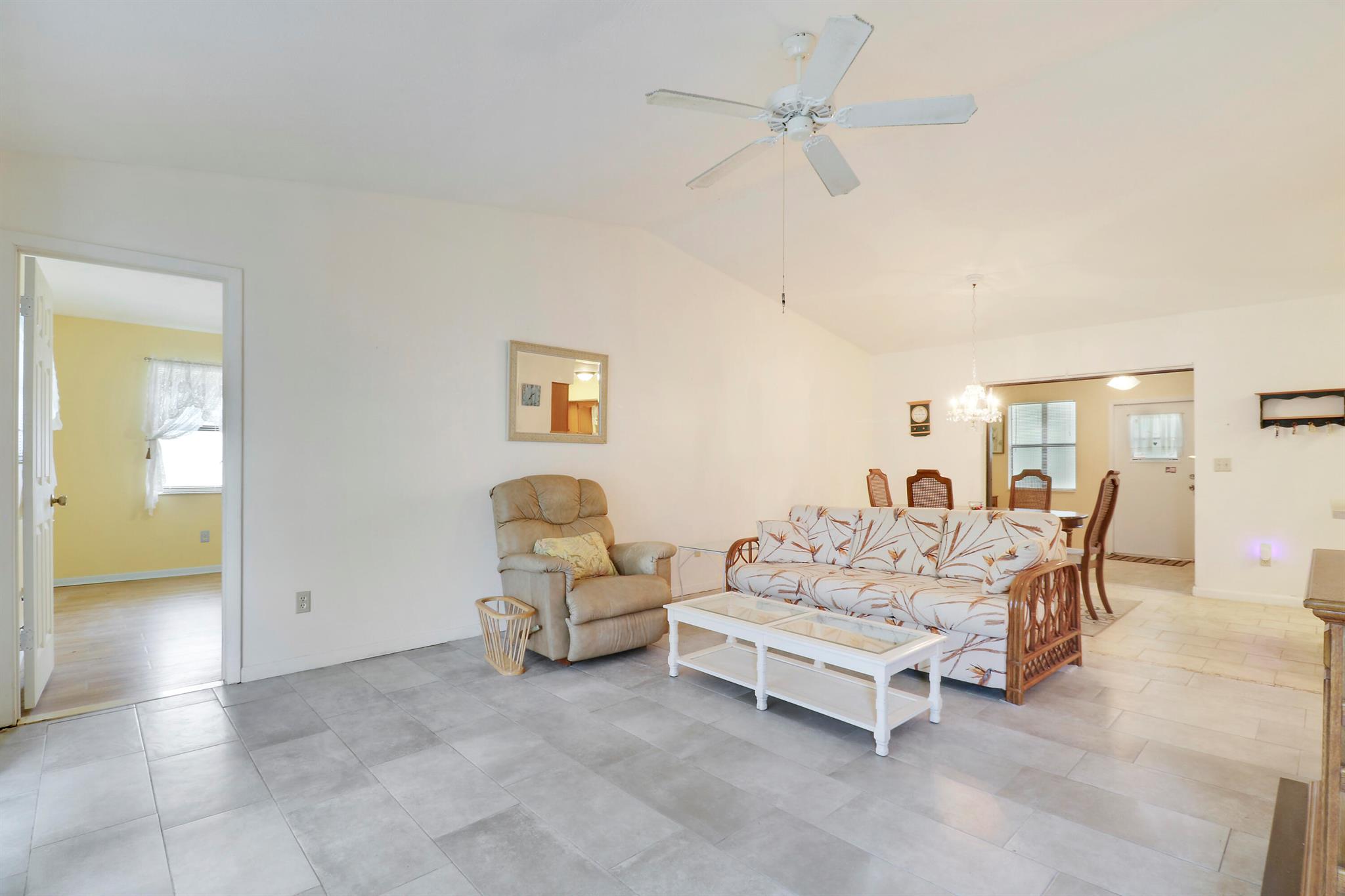 708 SE Karrigan Terrace