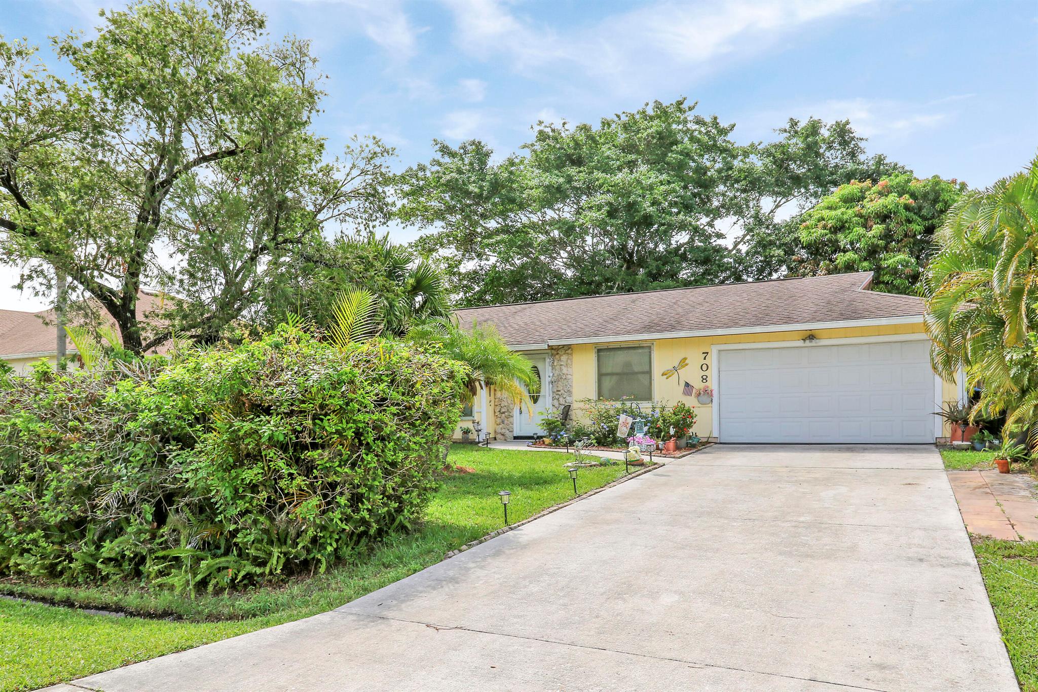 708 SE Karrigan Terrace