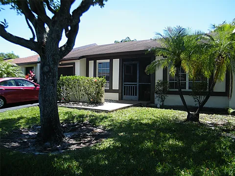 5411 Laurel Oak St, Delray Beach, FL MLS: F10504083