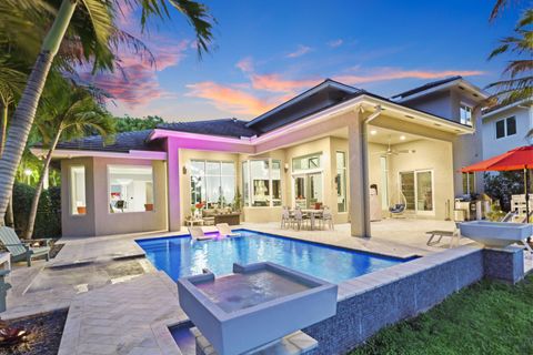 Tiny photo for 10110 Sweet Bay Street, Plantation, FL 33324 (MLS # B26007678)