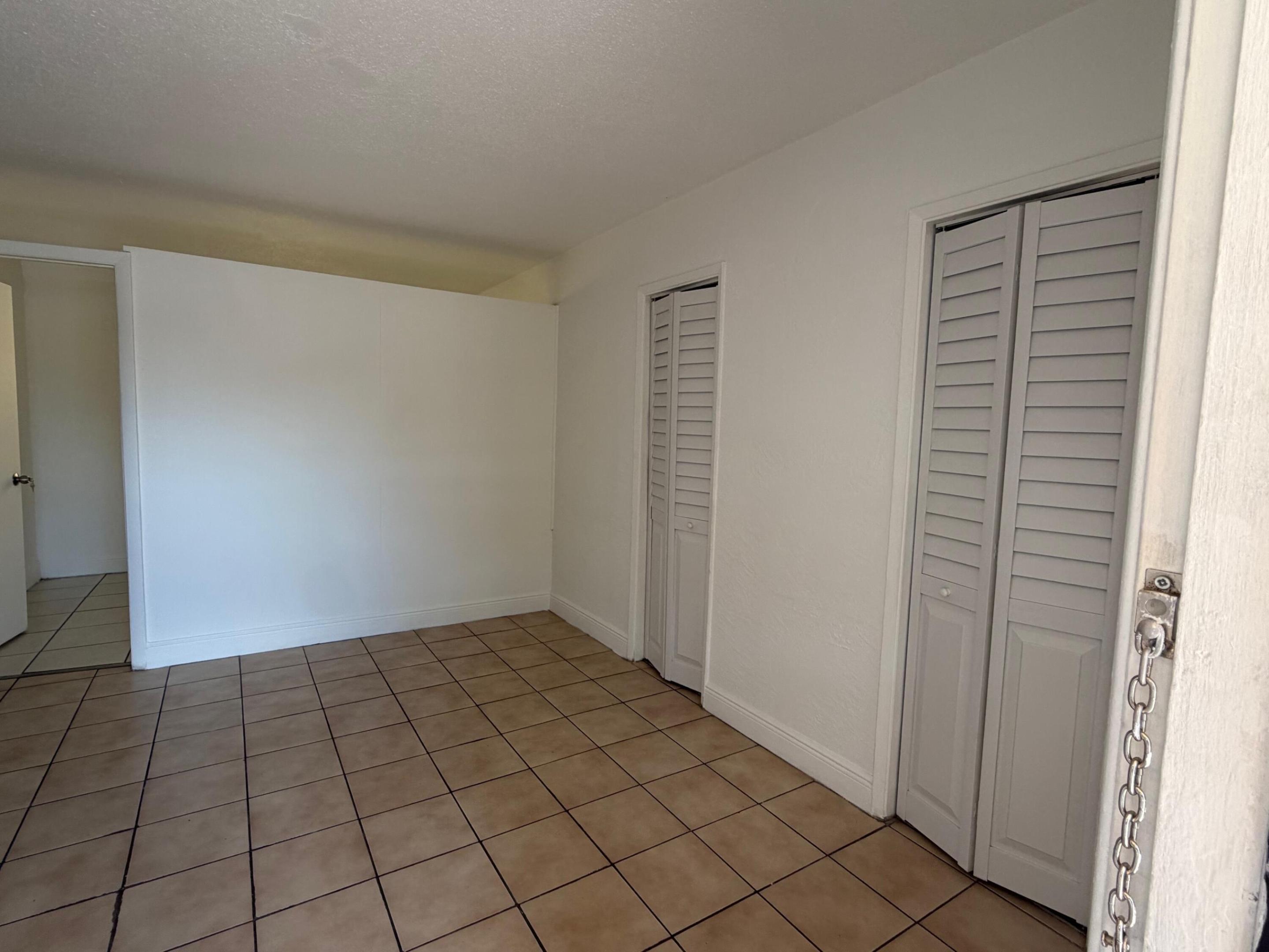EL SOL AT MAIN STREET CONDO - Residential Lease