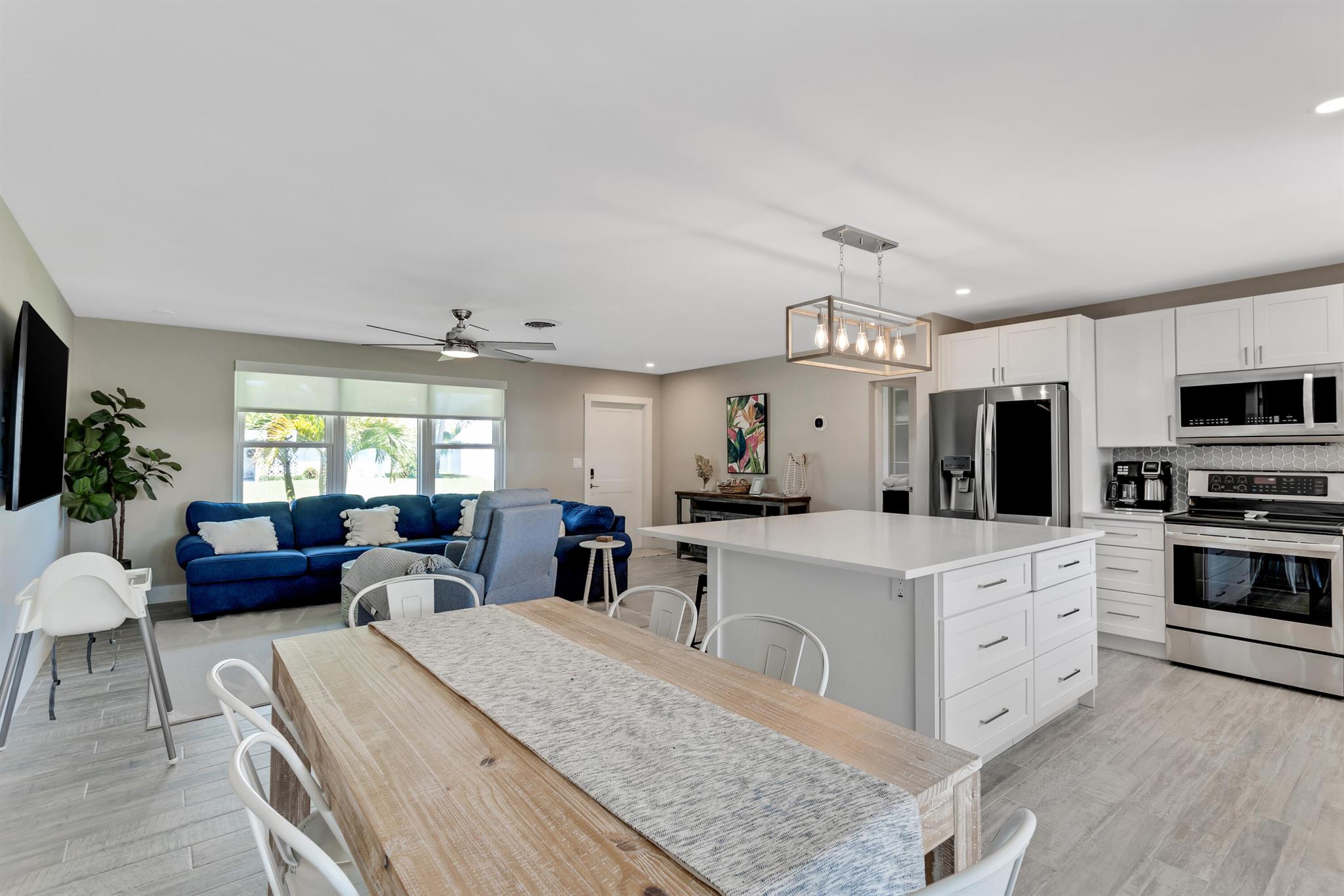 RIDGEWOOD HOMES - Residential