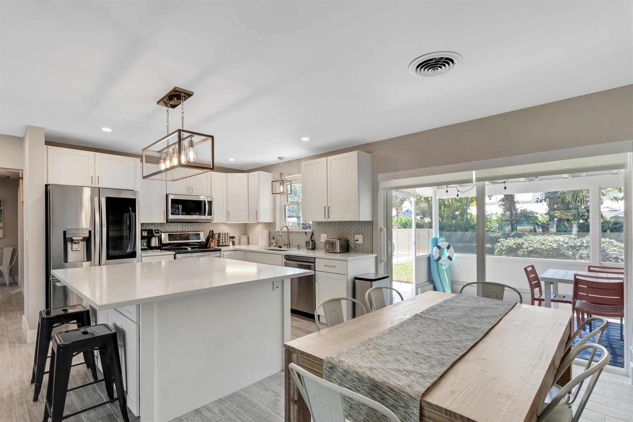 RIDGEWOOD HOMES - Residential