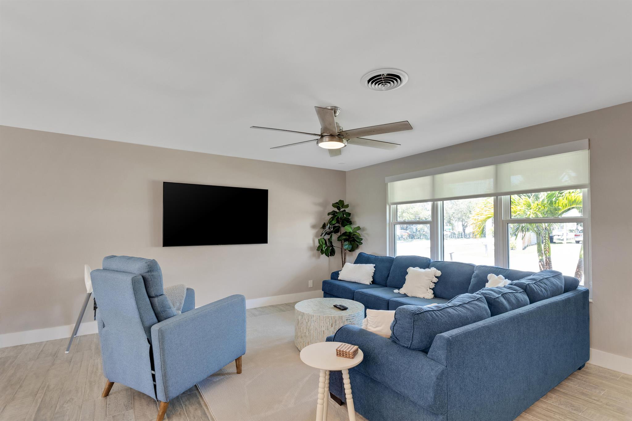 RIDGEWOOD HOMES - Residential