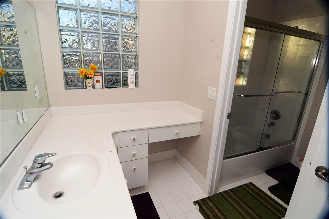 WYNDHAM LAKES CENTRAL - Residential