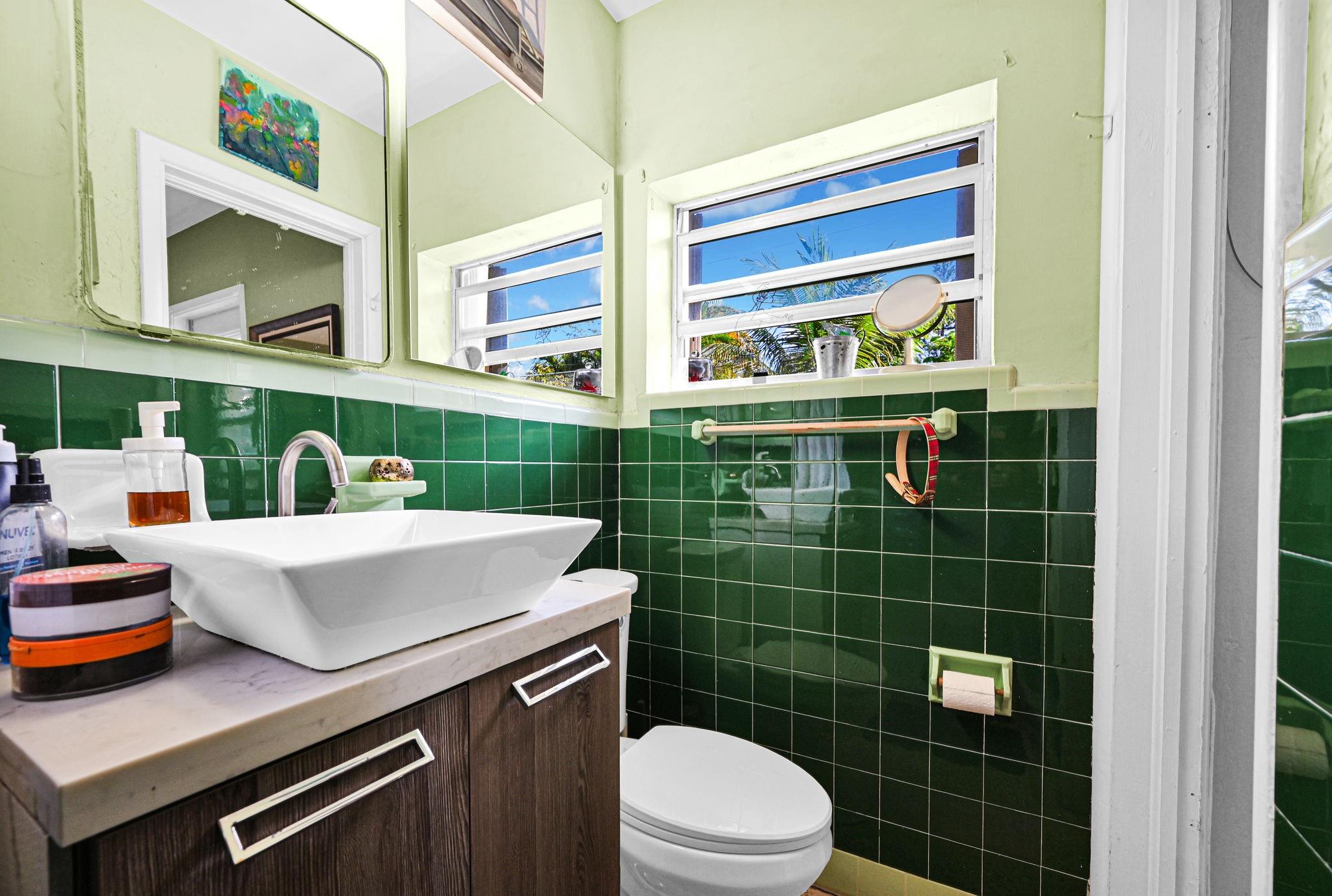 HILLBROOK - Residential Income