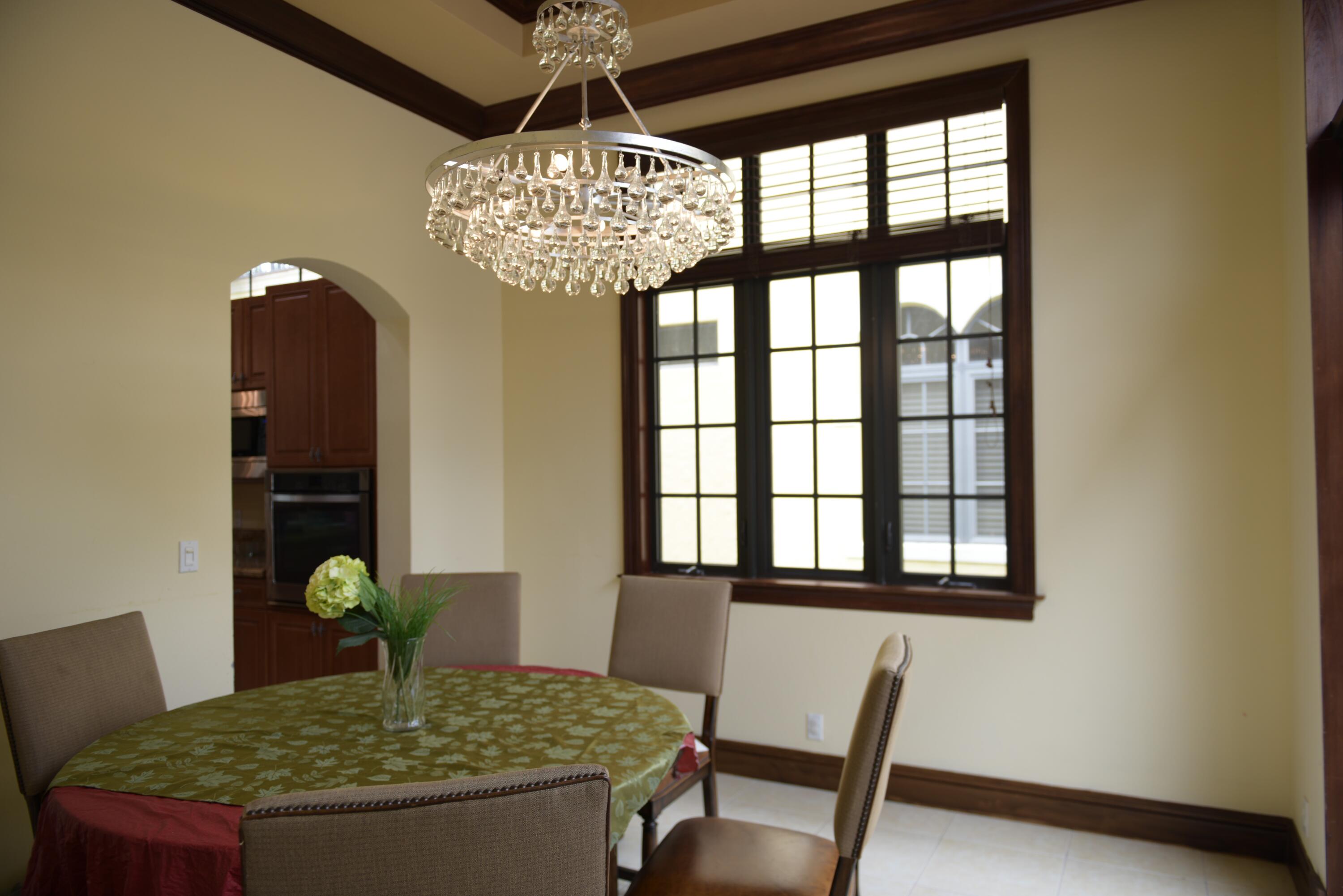 PARKLAND GOLF & COUNTRY CLUB - Residential Lease