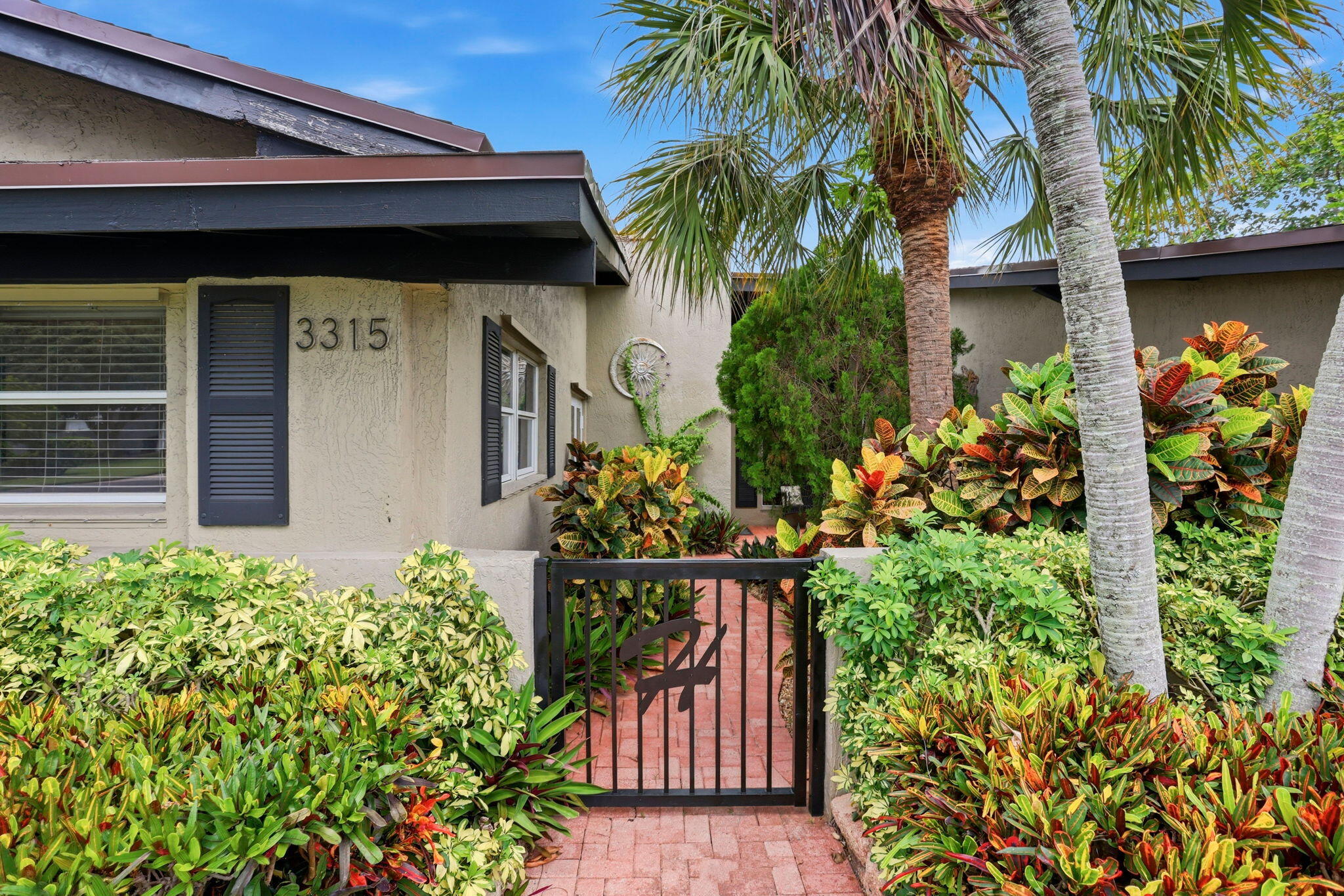 3315 FERNWOOD Drive