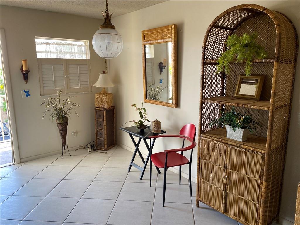 VILLAGE ROYAL GREENBRIAR - Residential