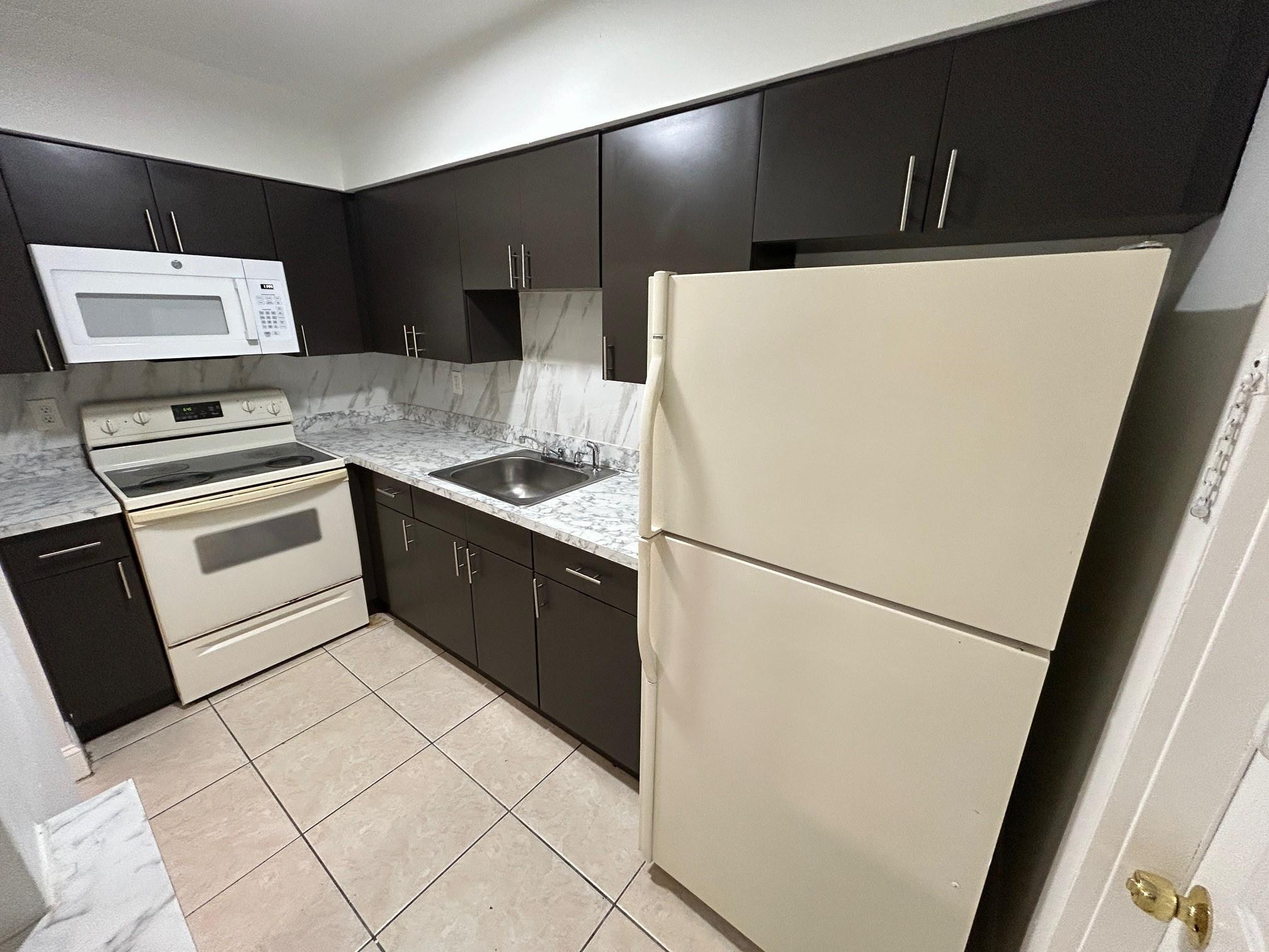 Miramar Sec 16 52-5 B - Residential Lease