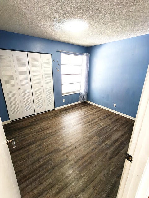 Tiny photo for 15747 Woodgate Place, Sunrise, FL 33326 (MLS # B26074032)
