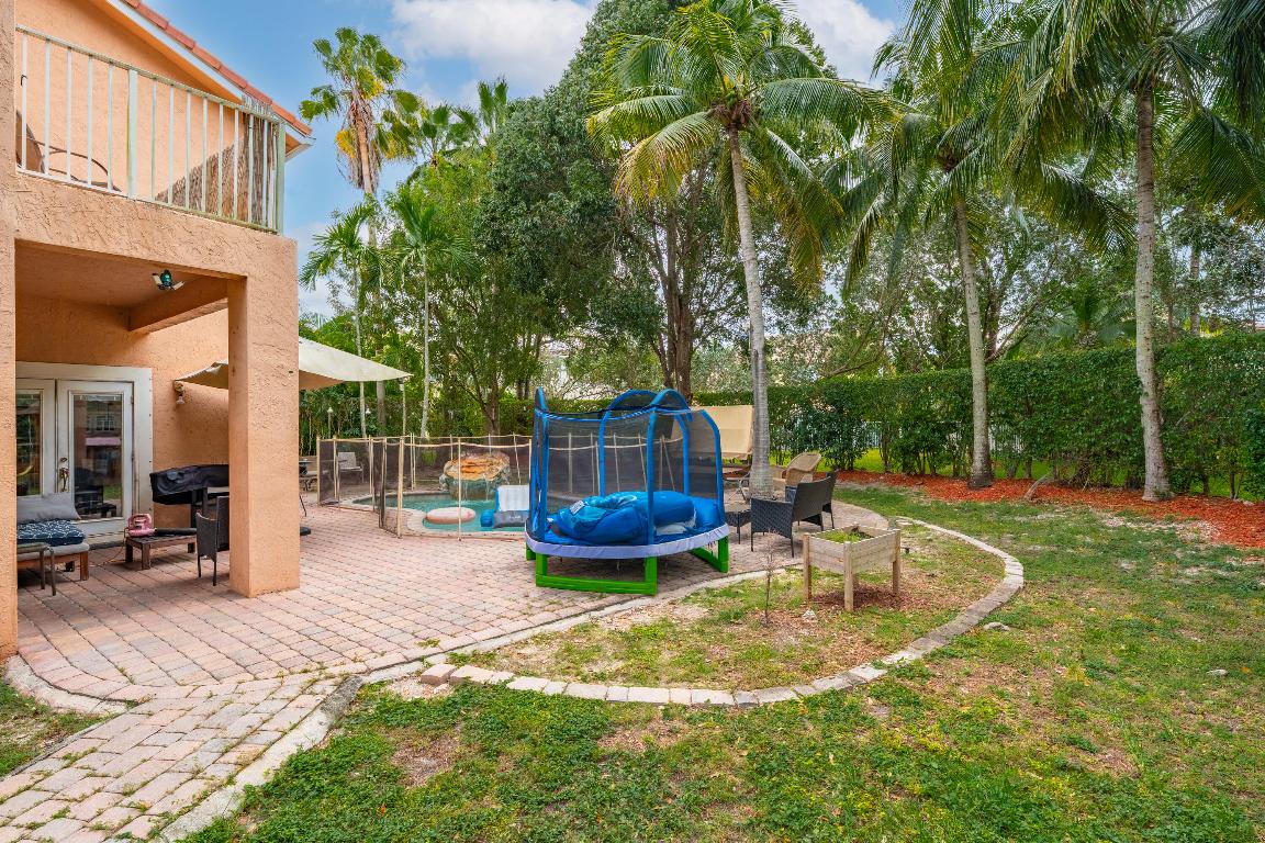 Lakeview West - Residential