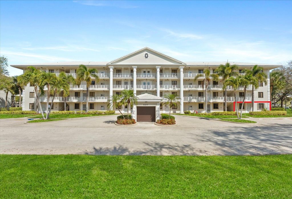 Photo of 6217 Balboa Circle #106, Boca Raton, FL 33433 (MLS # R11165948)