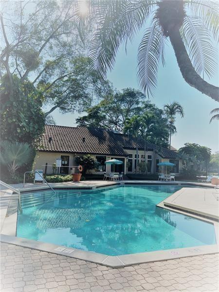 4401 W Mcnab Road 13